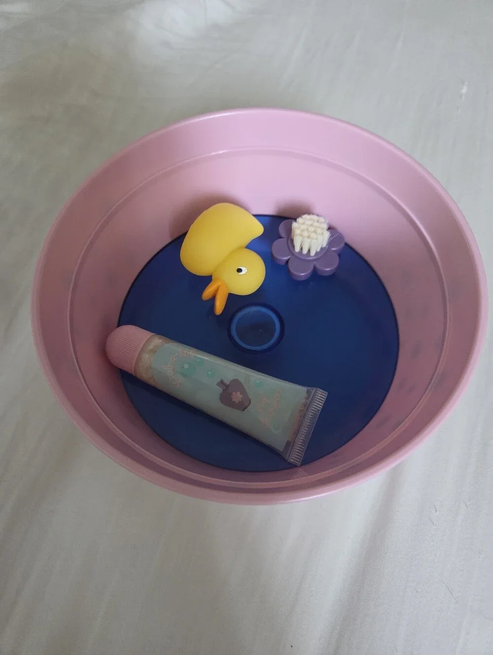 American Girl Coconut Spa Accessories Dog Bath Tub Duck Toy Shampoo Brush